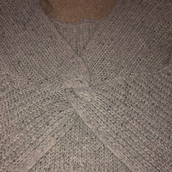 Crisscross Grey Sweater - Picture 3 of 4